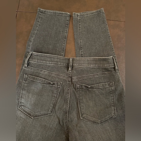 Ann Taylor LOFT Curvy Skinny Jeans - Dark Gray Wash - Size 28/6 - Picture 3 of 4